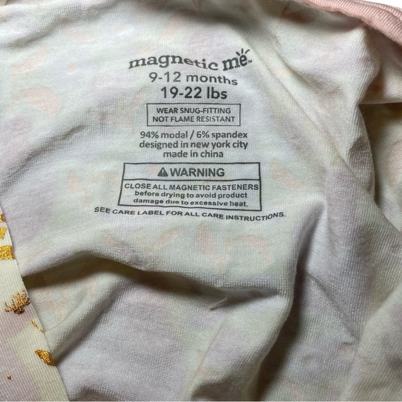 NWOT Magnetic Me Infant Footie Pajamas Modal, Soft, Floral Pattern Size 9-12 M - Picture 3 of 5